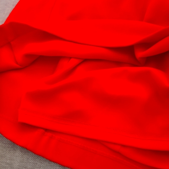 CARMEN MARC VALVO Infusion Dress. RED ๐๐ฝ๐๐ . Size 6 - Picture 9 of 9